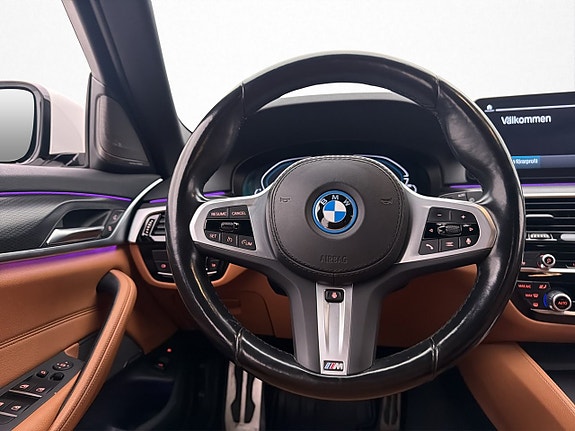 BMW 530e 16 of 30