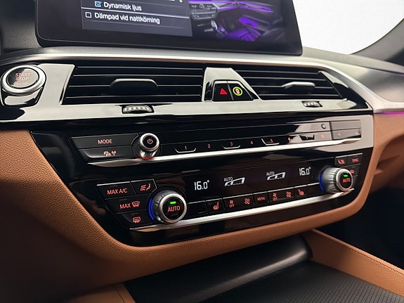 BMW 530e 26 of 30