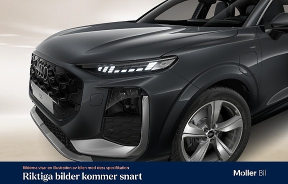 Audi Q3 2 of 9