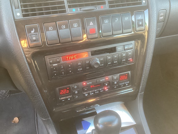 Audi S8 5 of 13