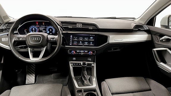 Audi Q3 10 of 13