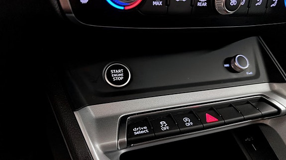 Audi Q3 13 of 13