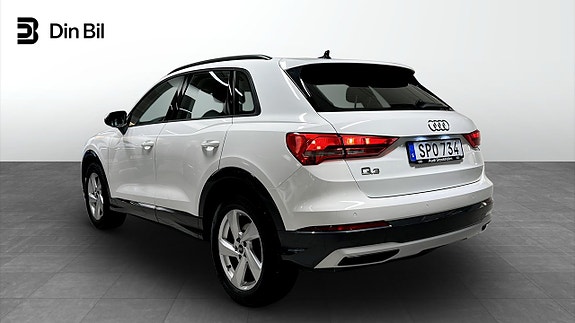 Audi Q3 3 of 13