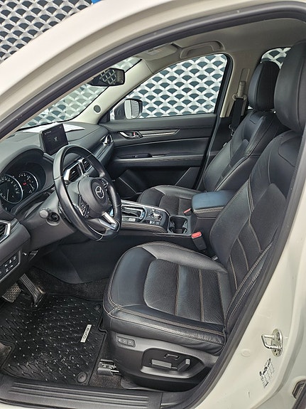 Mazda CX-5 7 of 23