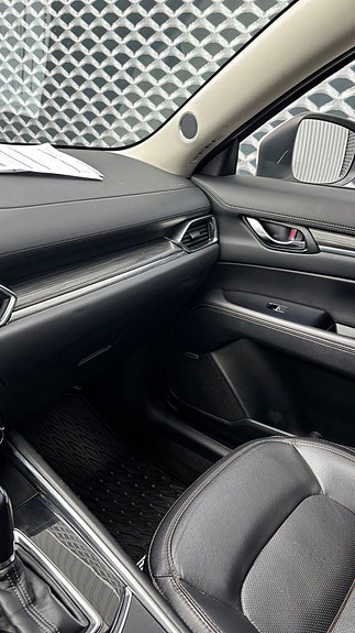 Mazda CX-5 22 of 23