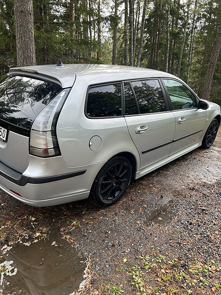 Saab 9-3 2 of 7