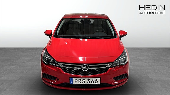 Opel Astra 8 of 9