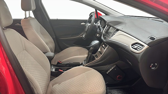 Opel Astra 3 of 9