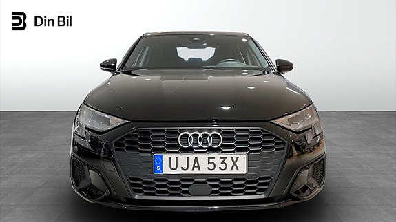 Audi A3 4 of 12