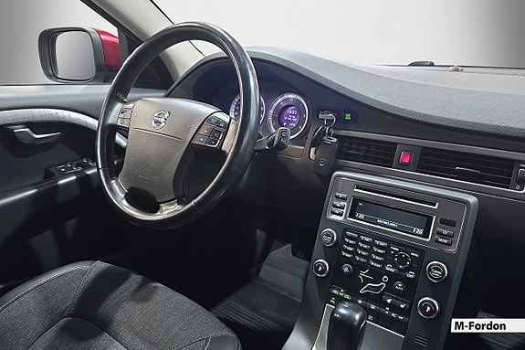 Volvo XC70 15 of 15