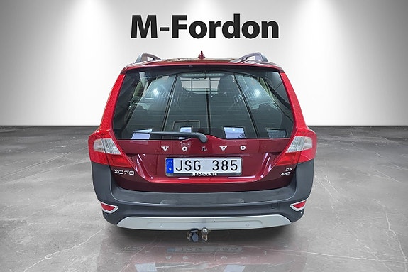 Volvo XC70 4 of 15