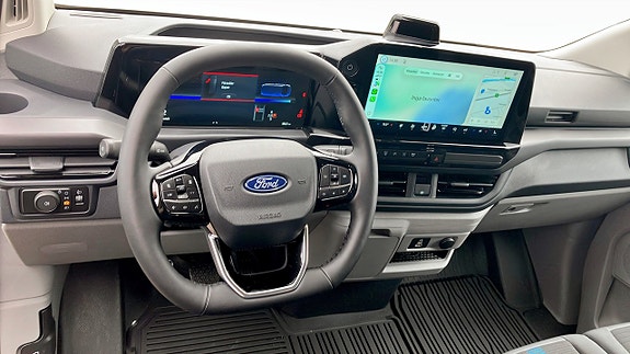 Ford E-Custom 4 of 12