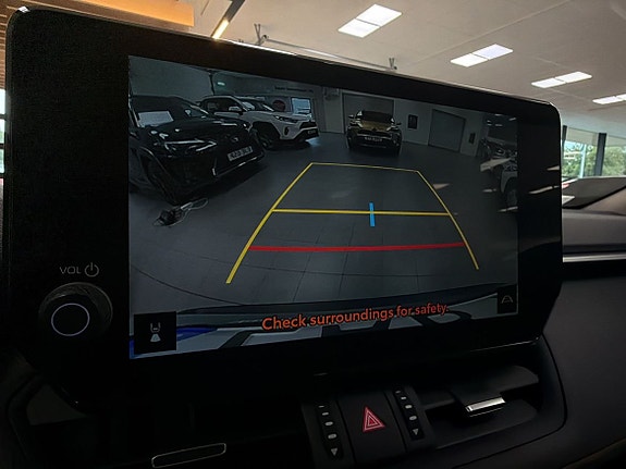 Toyota RAV4 27 of 29