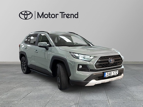 Toyota RAV4 7 of 29