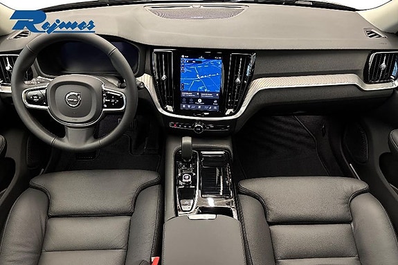 Volvo V60 2 of 21