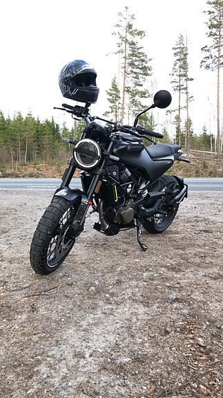Husqvarna HUSQVARNA SVARTPILEN 125 6 of 7