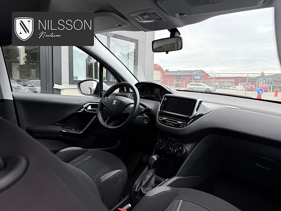 Peugeot 208 25 of 30