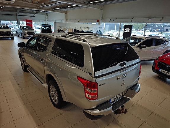Mitsubishi L200 4 of 13