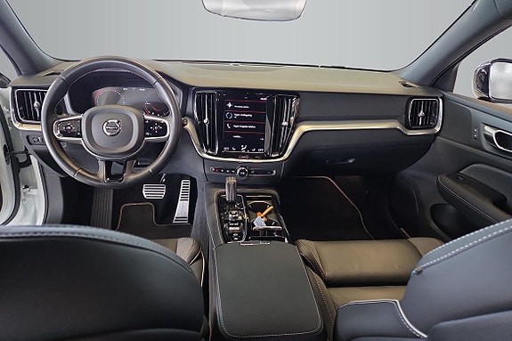 Volvo V60 12 of 14