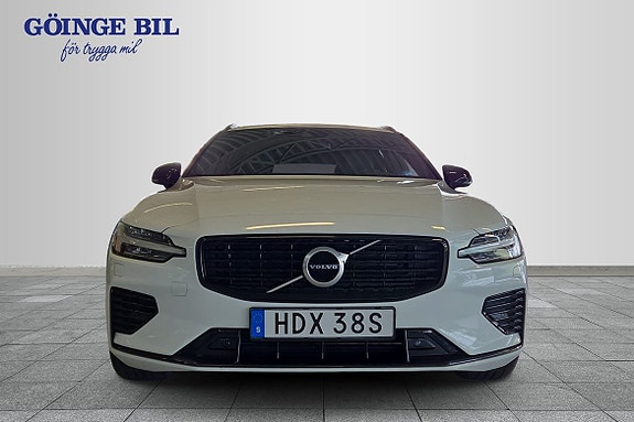 Volvo V60 3 of 14