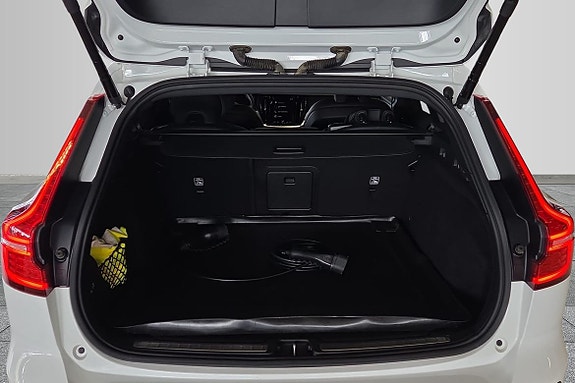Volvo V60 9 of 14