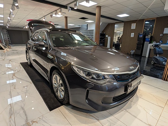 Kia Optima 8 of 23