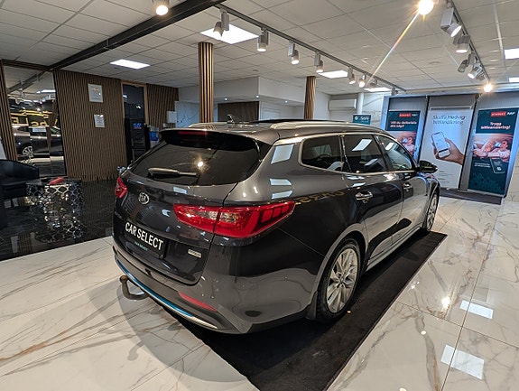 Kia Optima 7 of 23