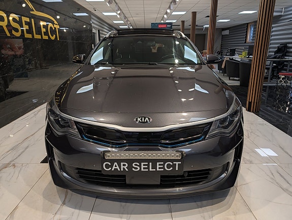 Kia Optima 10 of 23