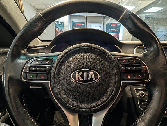 Kia Optima 14 of 23