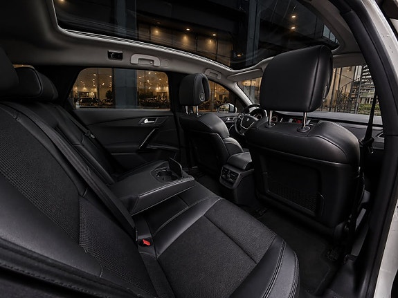 Peugeot 508 12 of 16