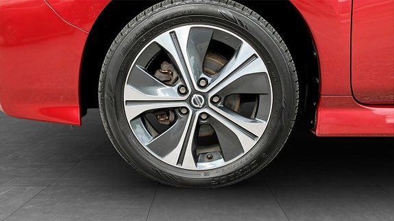 Nissan Leaf 9 of 9