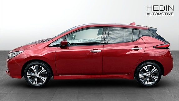 Nissan Leaf 6 of 9