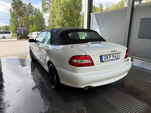 Volvo C70 9 of 9