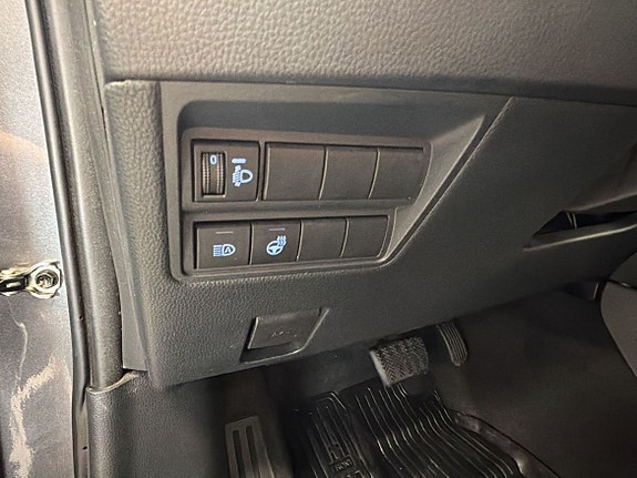 Toyota Yaris 17 of 24
