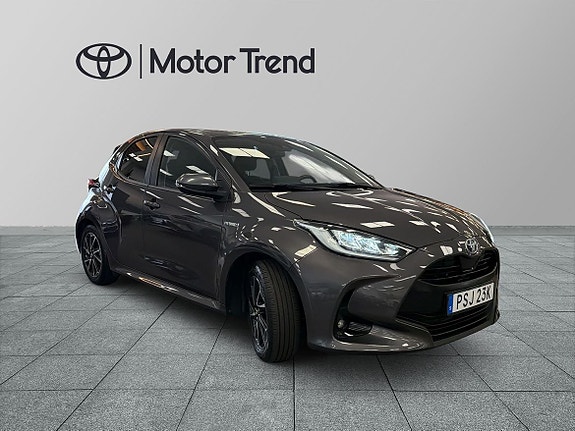 Toyota Yaris 7 of 24