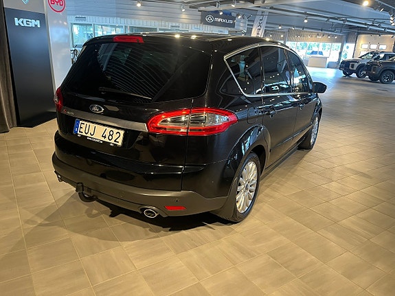 Ford S-MAX 3 of 20