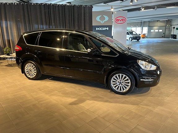 Ford S-MAX 2 of 20