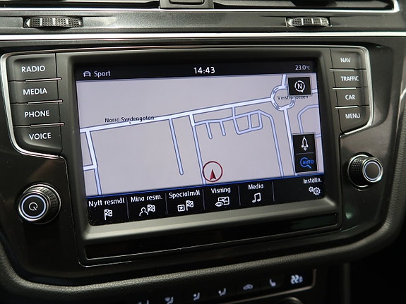 Volkswagen Tiguan 28 of 30