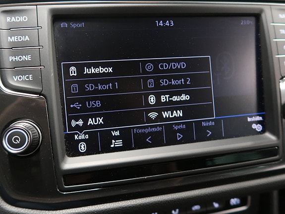 Volkswagen Tiguan 27 of 30