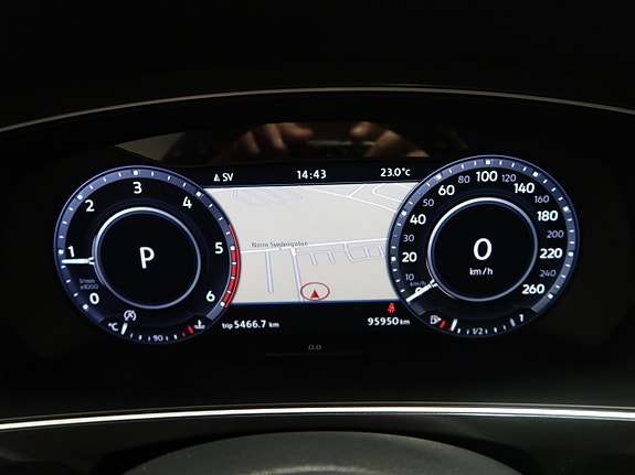 Volkswagen Tiguan 25 of 30