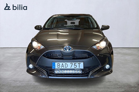 Toyota Yaris 6 of 21