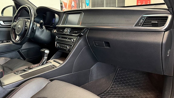 Kia Optima 25 of 26