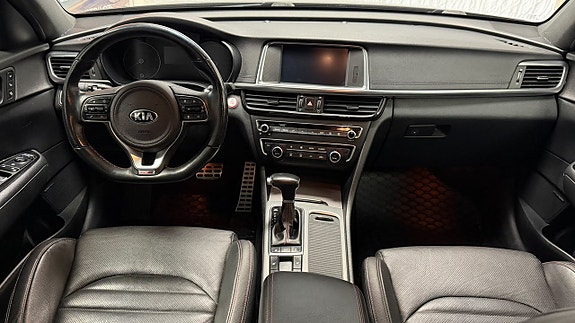 Kia Optima 9 of 26