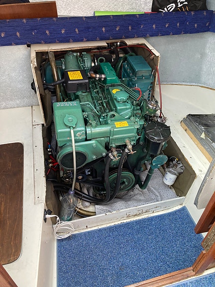 Mycket fint exemplar, Flipper 740-87 med stark och snål dieselmotor. 20 of 24