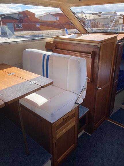 Mycket fint exemplar, Flipper 740-87 med stark och snål dieselmotor. 11 of 24