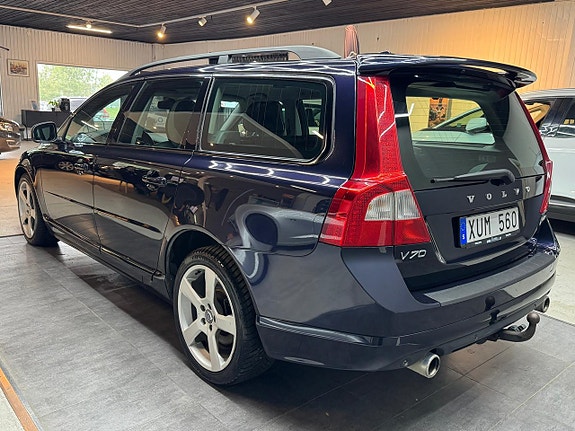 Volvo V70 4 of 15