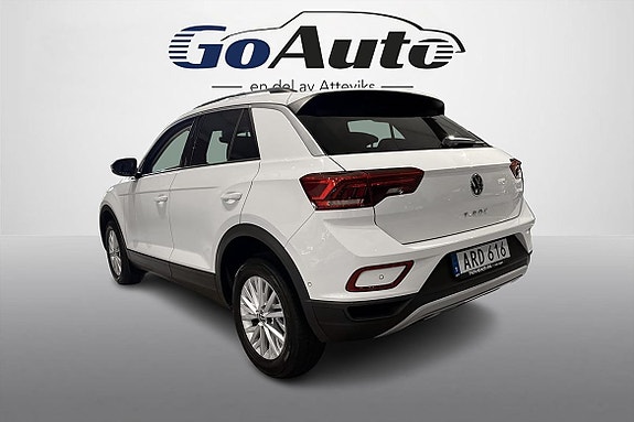 Volkswagen T-Roc 4 of 16