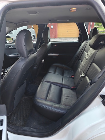 Volvo V50 16 of 18
