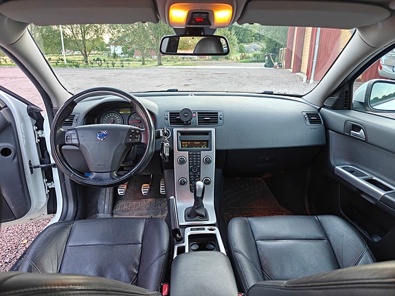 Volvo V50 15 of 18