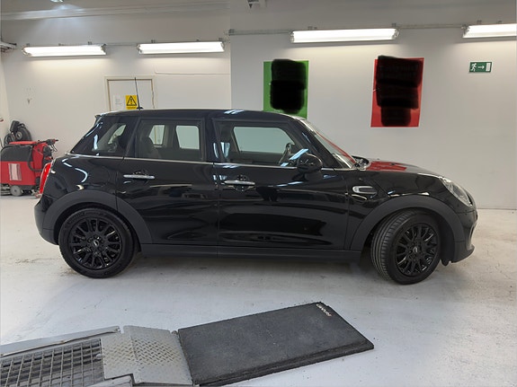 MINI Cooper 5 of 12